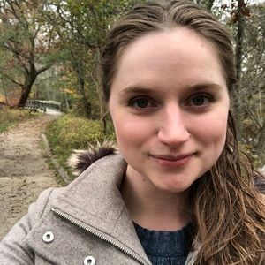 Meet your Posher, Eemily